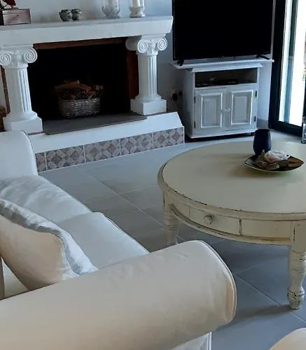 Prázdninový dům Hannas Paradise - Hanna Skafidia